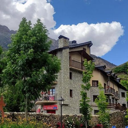 La Solana Del Laball Benasque Exteriör bild